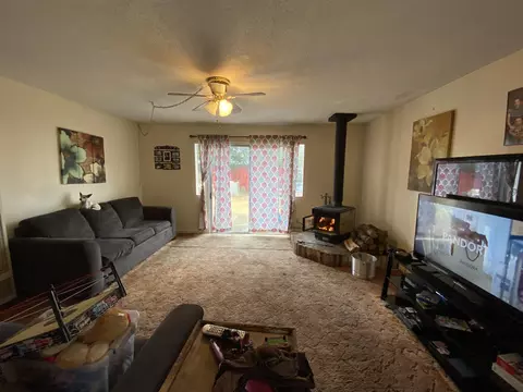 1330 Larkspur Ct, Red Bluff, CA 96080 photo 4