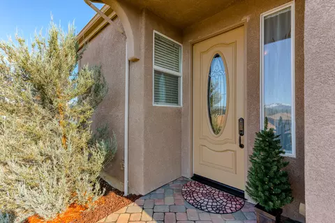 6116 Lucca Trl, Redding, CA 96003 photo 2