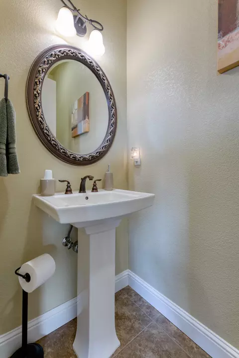 6116 Lucca Trl, Redding, CA 96003 photo 10
