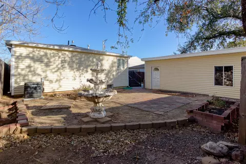 1729 Grant St, Redding, CA 96001 photo 17