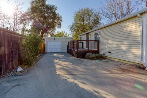 1729 Grant St, Redding, CA 96001 photo 19