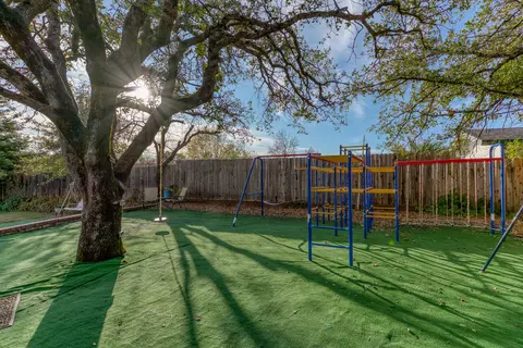 11520 Amir Ct, Redding, CA 96003 photo 33