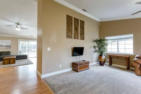 11520 Amir Ct, Redding, CA 96003 photo 4