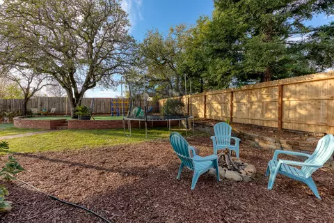 11520 Amir Ct, Redding, CA 96003 photo 29