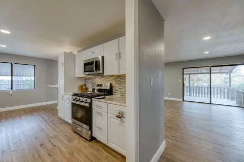 4175 Meander Dr, Redding, CA 96001 photo 7