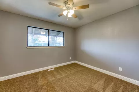 4175 Meander Dr, Redding, CA 96001 photo 9