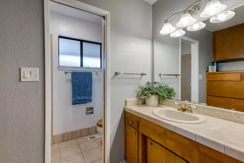 4175 Meander Dr, Redding, CA 96001 photo 16