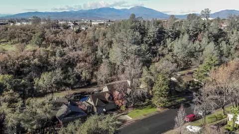 1725 Edgewood Dr, Redding, CA 96003 photo 46