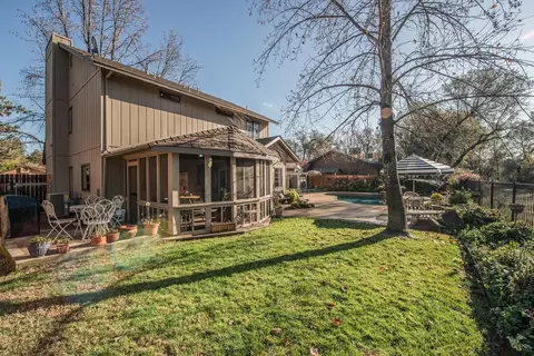 1725 Edgewood Dr, Redding, CA 96003 photo 32