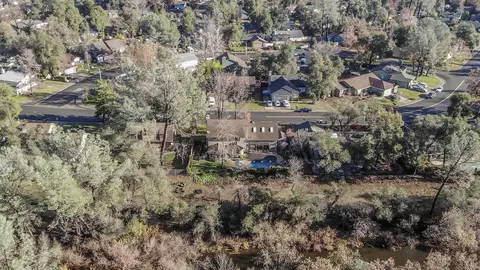 1725 Edgewood Dr, Redding, CA 96003 photo 44