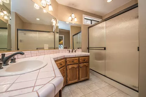 1725 Edgewood Dr, Redding, CA 96003 photo 20
