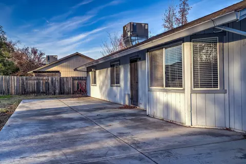 2949 Pawnee Ct, Redding, CA 96001 photo 15