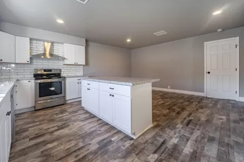 333 Weldon St, Redding, CA 96001 photo 13