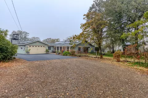 9758 Logan Rd, Redding, CA 96003 photo 2
