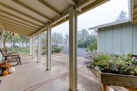 9758 Logan Rd, Redding, CA 96003 photo 35