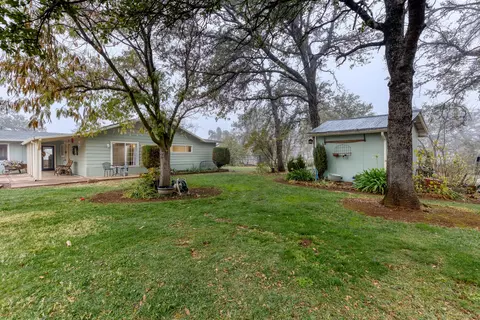 9758 Logan Rd, Redding, CA 96003 photo 31