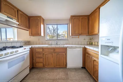 422 Shell Dr, Redding, CA 96003 photo 8
