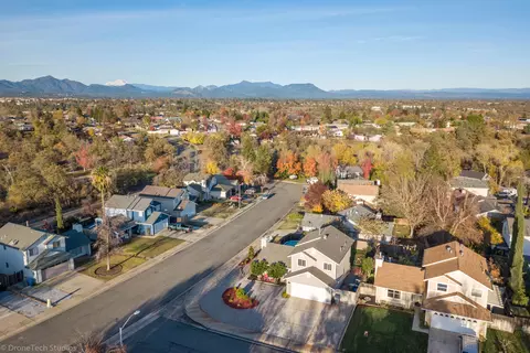 422 Shell Dr, Redding, CA 96003 photo 32