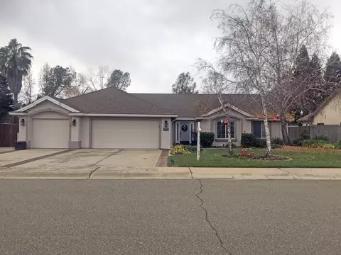 3386 Kentwood Dr, Redding, CA 96002 photo 1