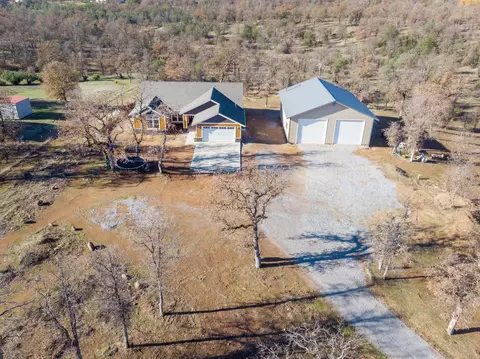 10830 Green Oaks Ln, Redding, CA 96003 photo 39