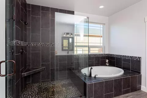 10830 Green Oaks Ln, Redding, CA 96003 photo 19