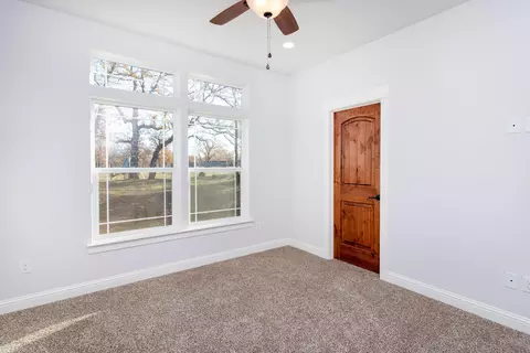 10830 Green Oaks Ln, Redding, CA 96003 photo 23
