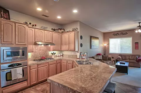 4340 Chinook Dr, Redding, CA 96002 photo 9