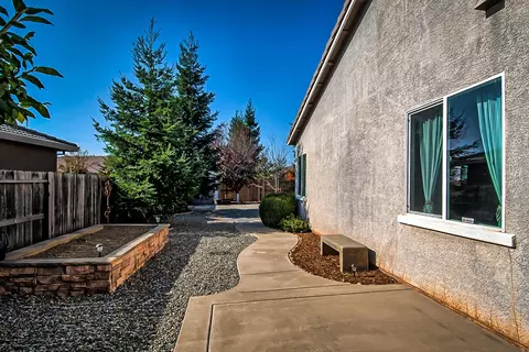 4340 Chinook Dr, Redding, CA 96002 photo 33
