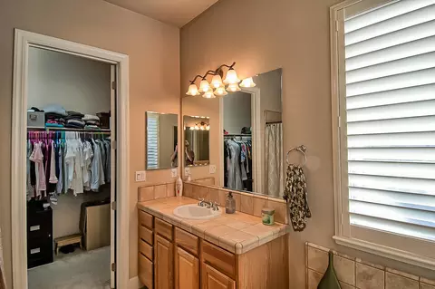 4340 Chinook Dr, Redding, CA 96002 photo 19