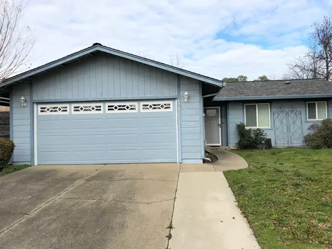 670 Brookridge Dr, Redding, CA 96003 photo 1