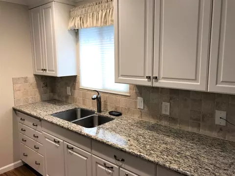 670 Brookridge Dr, Redding, CA 96003 photo 6
