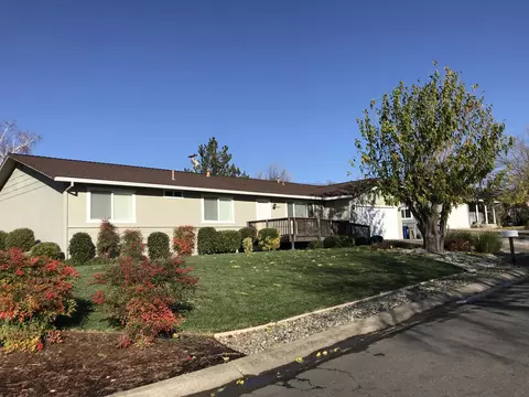 2800 Squire, Redding, CA 96002 photo 1