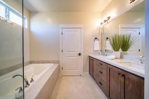 3023 Spencer Trl, Redding, CA 96002 photo 17
