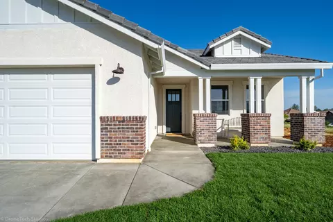 3023 Spencer Trl, Redding, CA 96002 photo 2