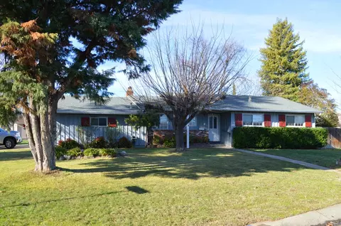 6484 El Camino Dr, Redding, CA 96001 photo 6