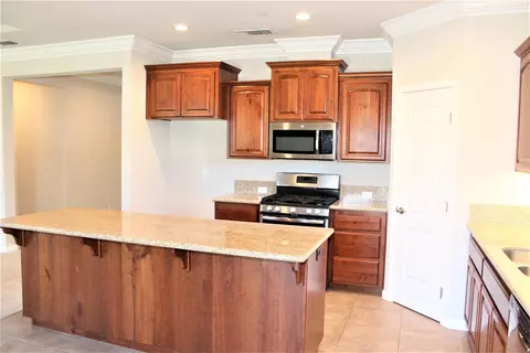 6335 Oxbow St, Redding, CA 96001 photo 3