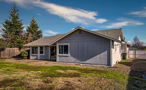 150 Danbury Dr, Redding, CA 96003 photo 29