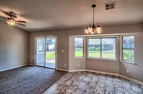 150 Danbury Dr, Redding, CA 96003 photo 6