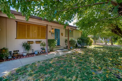 5157 Debbie Ln, Redding, CA 96002 photo 1