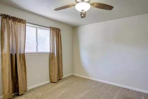 5157 Debbie Ln, Redding, CA 96002 photo 12