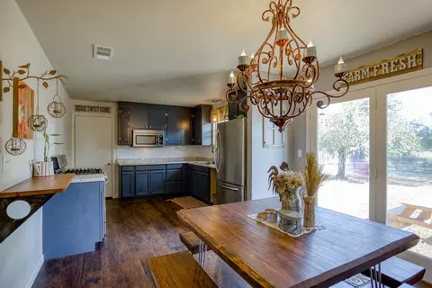 5157 Debbie Ln, Redding, CA 96002 photo 7