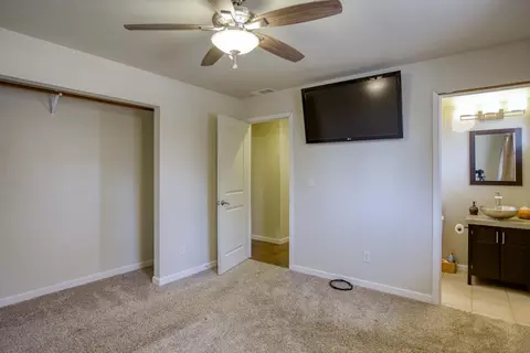 5157 Debbie Ln, Redding, CA 96002 photo 13