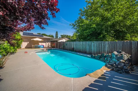 6796 Riata Dr, Redding, CA 96002 photo 44