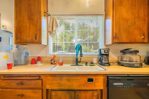 1401 Dusty Ln, Redding, CA 96002 photo 7