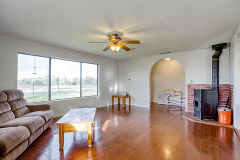 17089 Lassen Ave, Anderson, CA 96007 photo 4