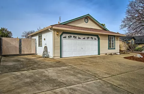 11540 Vista Del Rio, Redding, CA 96003 photo 4
