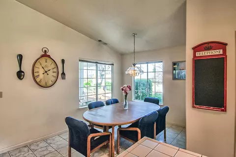 11540 Vista Del Rio, Redding, CA 96003 photo 13