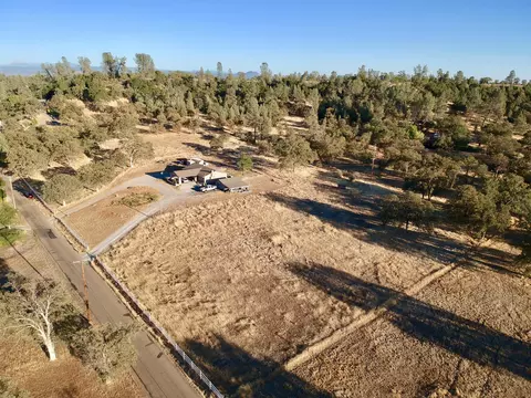 23379 Patrick Ln, Millville, CA 96062 photo 17