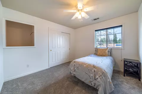 4425 Tralee Ln, Redding, CA 96001 photo 21
