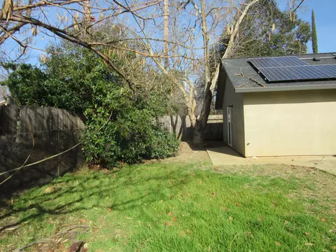 3884 Mercury Dr, Redding, CA 96002 photo 15